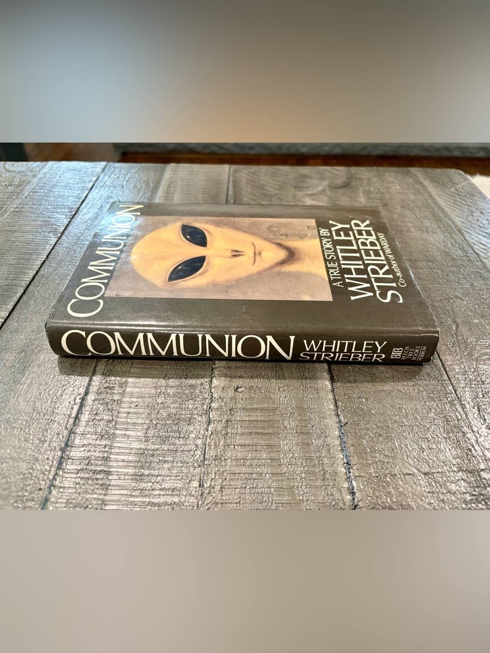 Communion by Whitley Strieber Hardcover Book - Picture 2 of 6